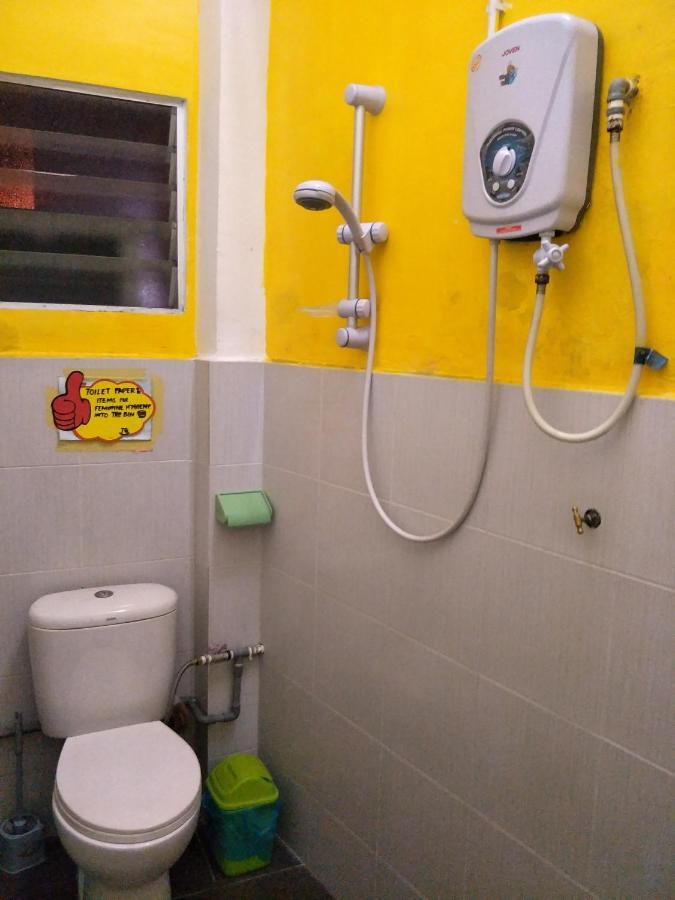 Joka-Joka Guesthouse Malacca Eksteriør bilde