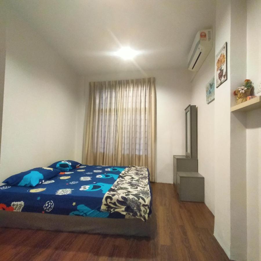 Joka-Joka Guesthouse Malacca Eksteriør bilde