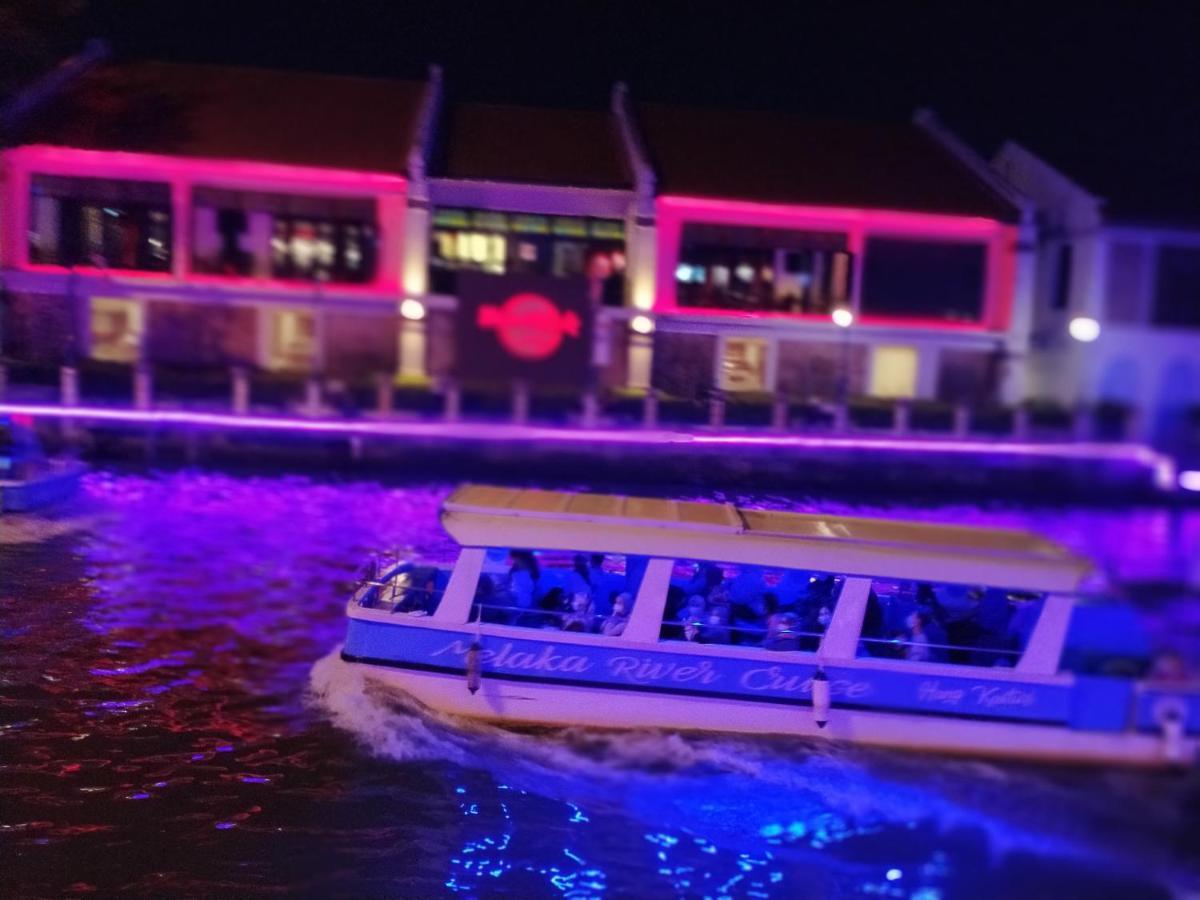 Joka-Joka Guesthouse Malacca Eksteriør bilde