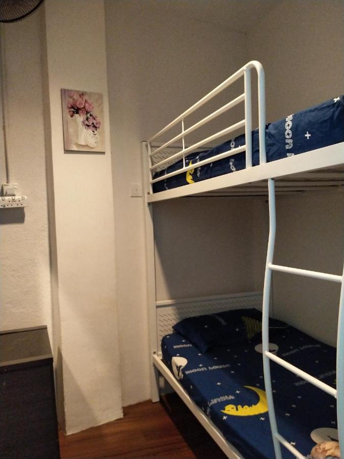 Joka-Joka Guesthouse Malacca Eksteriør bilde