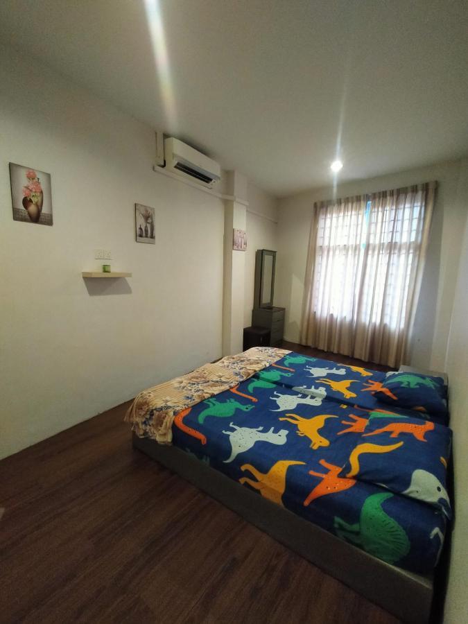 Joka-Joka Guesthouse Malacca Eksteriør bilde